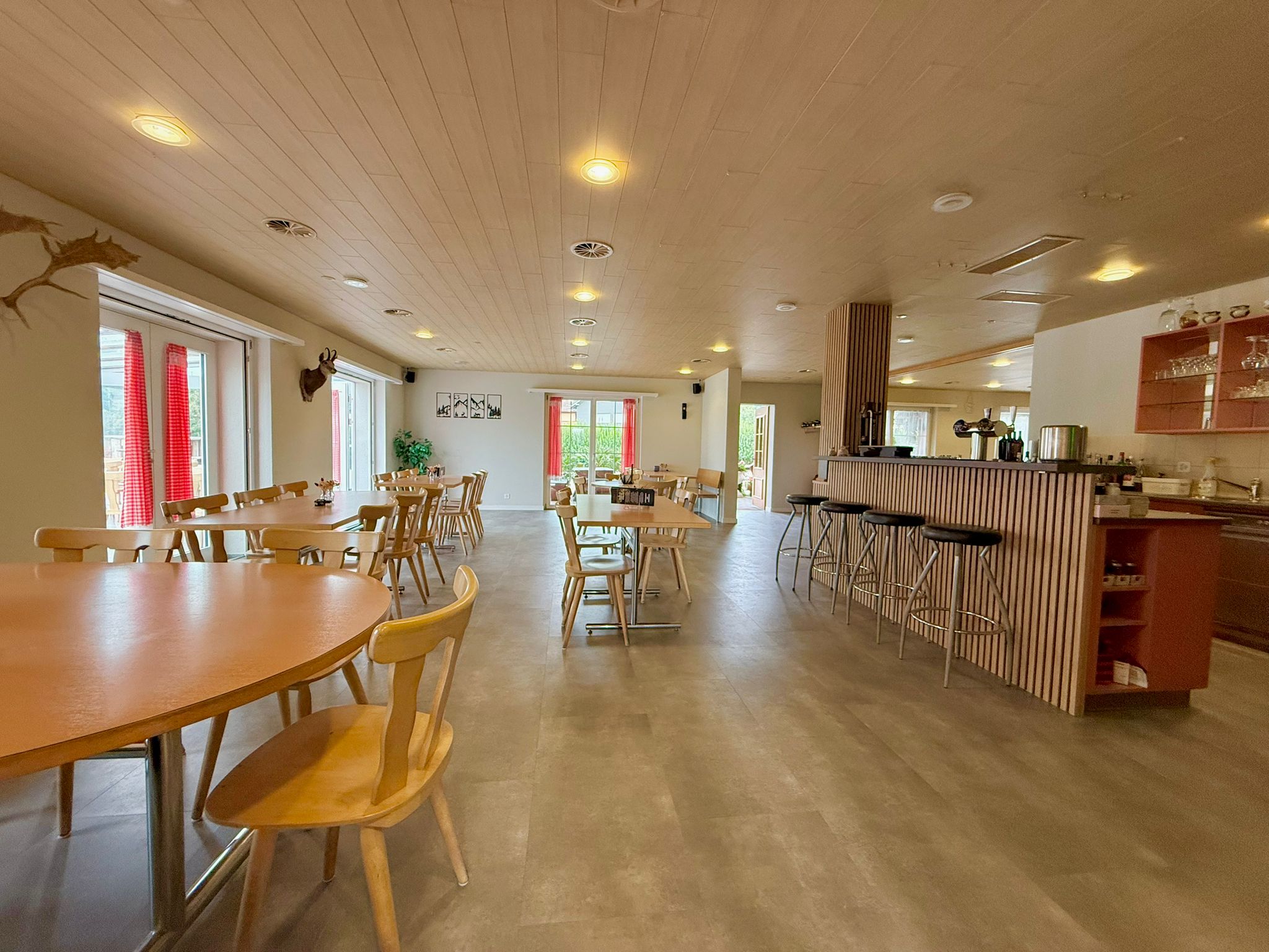 Vielseitige Gewerbefläche in Ettiswil – Stilvoll, flexibel, familienfreundlich