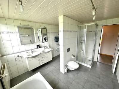 FAMILIENFREUNDLICH, SEHR RUHIG UND GROSS - Bild 5