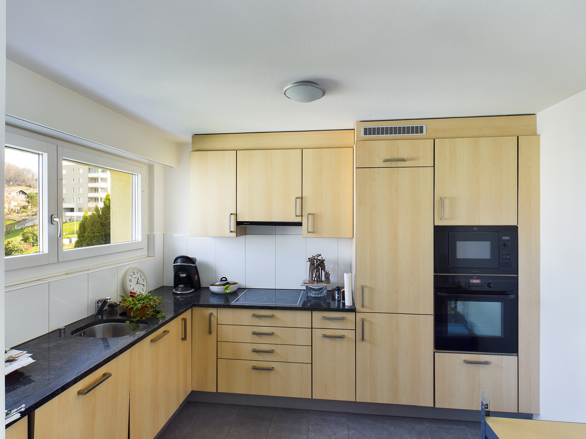 ZENTRAL AN RUHIGER LAGE - Bild 3