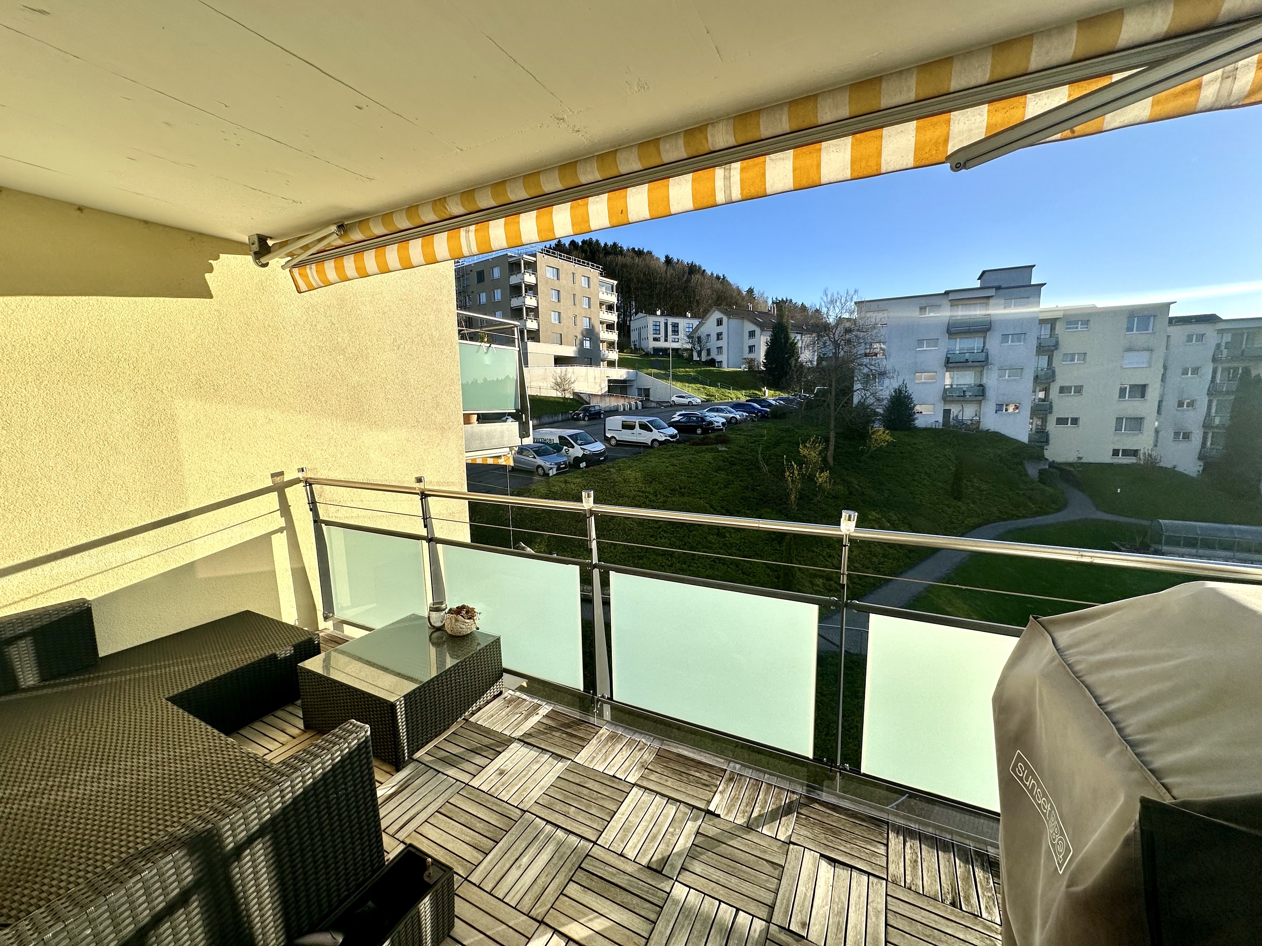 PRAKTISCH, SONNIG & ZENTRAL - Bild 3